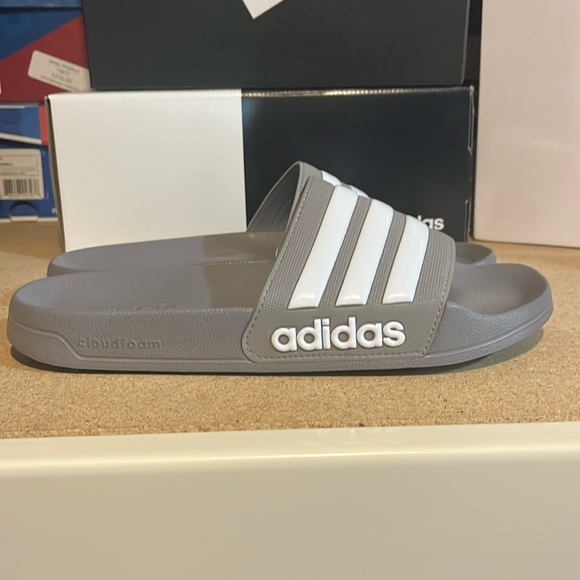 Adidas Adilette Shower Slides Sandals Shoes grey Pool B42212 new Mens Size 10 main image 11